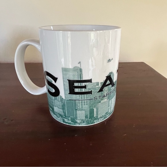 Starbucks Dining 202 Starbucks Seattle Skyline Series Large Mug